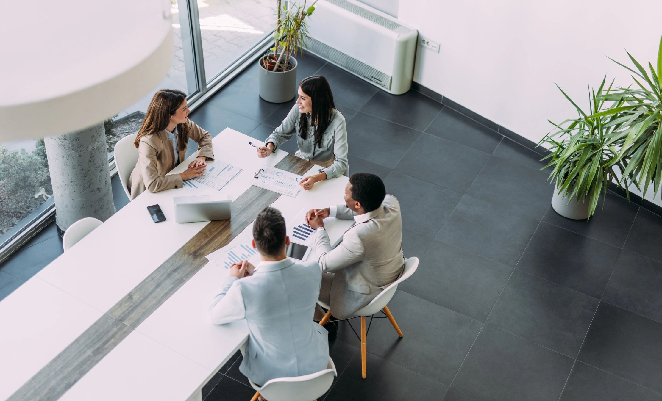 Business consulting team meeting in an office